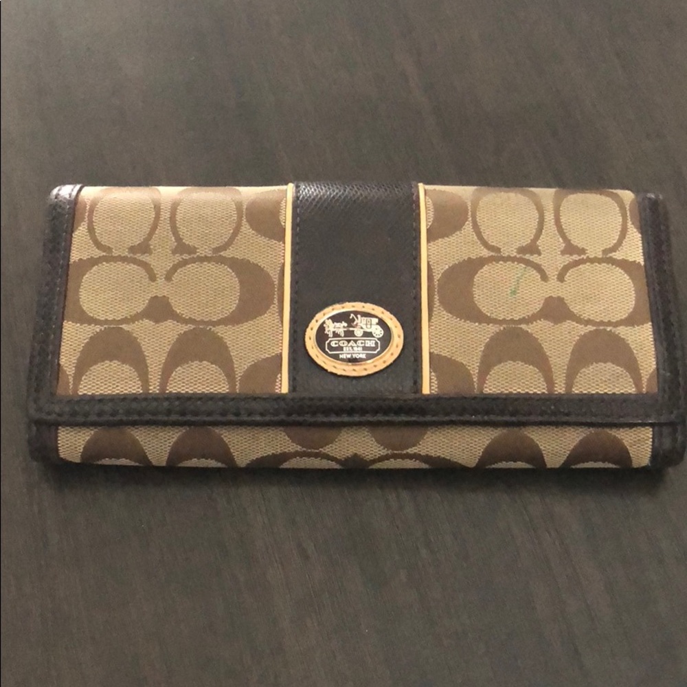 Coach wallet